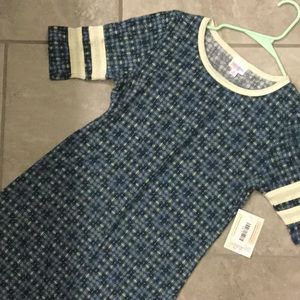 BNWT medium Lularoe Julia